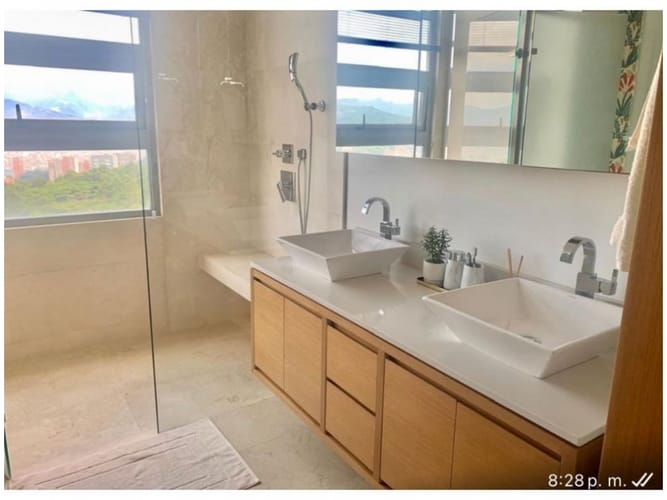 Apartamento de 3 alcobas en venta en El Poblado, Medellín, 298 m² · foto 13 de 24