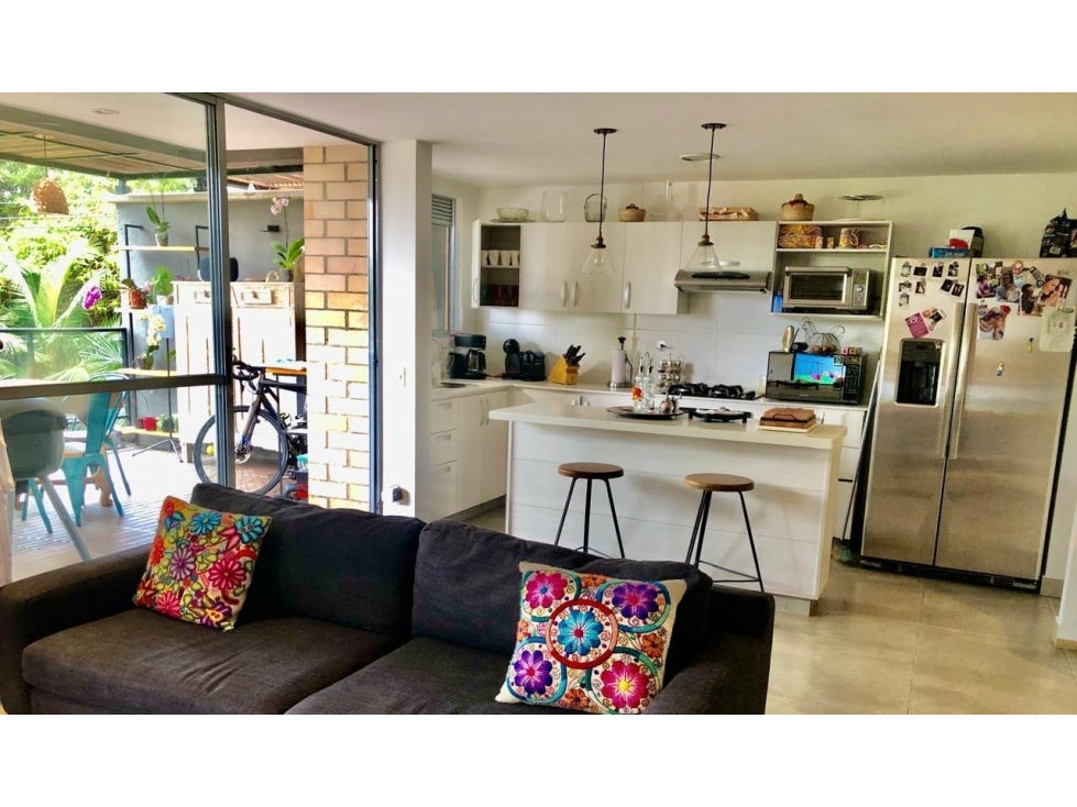 Apartamento en venta en Loma Del Esmeraldal, Envigado · foto 4 de 6
