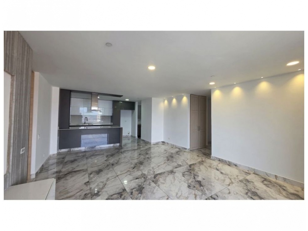 Apartamento en venta en Las Brujas, Envigado · foto 3 de 24