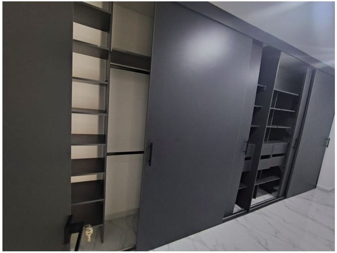 Apartamento de 4 alcobas en venta en Laureles, Medellín, 340 m² · foto 7 de 24