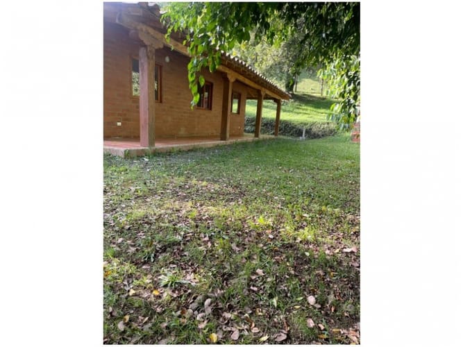 Finca en venta en Bellavista, Guarne, 180 m² · foto 14 de 23