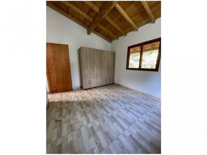 Finca en venta en Bellavista, Guarne, 180 m² · foto 18 de 23