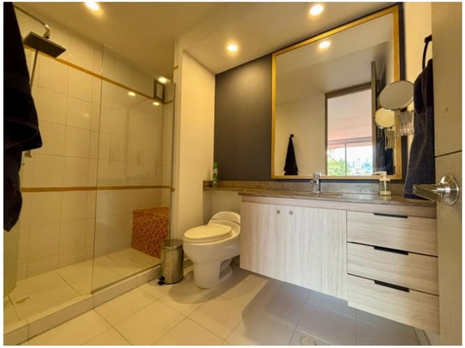 Apartaestudio en venta en Lalinde, Medellín, 67 m² · foto 8 de 14