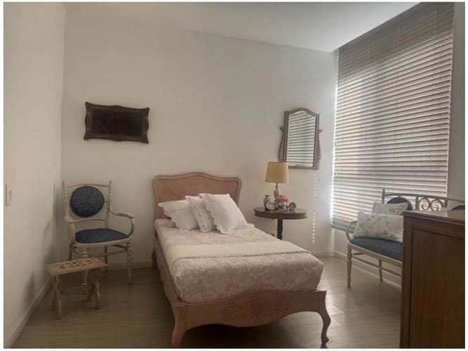 Apartamento de 3 alcobas en venta en El Poblado, Medellín, 163 m² · foto 7 de 13