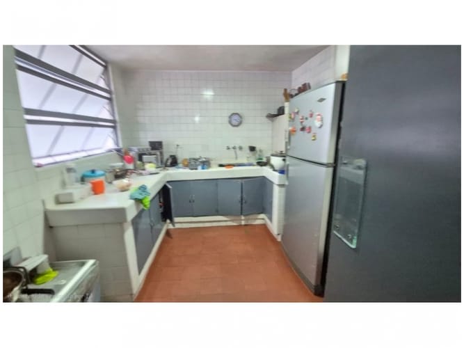 Casa de 6 alcobas en venta en El Poblado, Medellín, 215 m² · foto 16 de 19