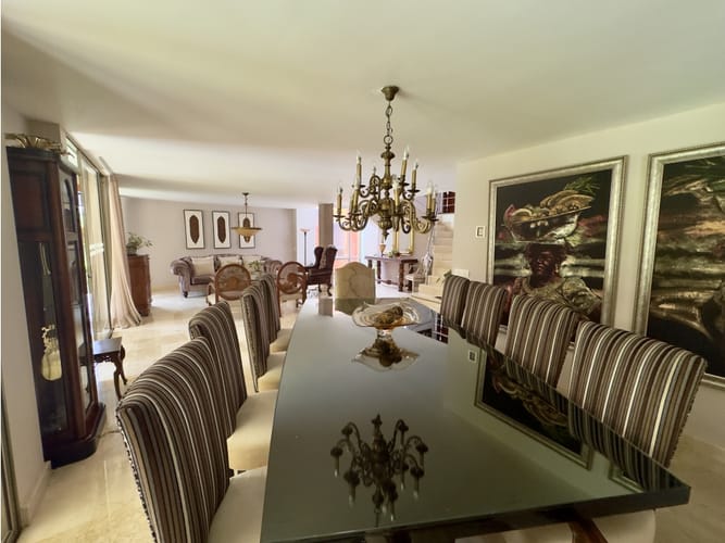 Casa de 4 alcobas en venta en La Sebastiana, Envigado, 388 m² · foto 5 de 6