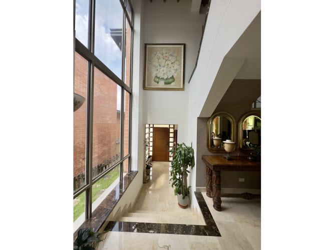 Casa de 4 alcobas en venta en La Sebastiana, Envigado, 388 m² · foto 6 de 6