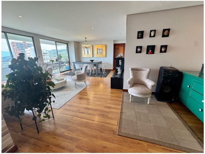 Apartamento en venta en El Poblado, Medellín · foto 9 de 24