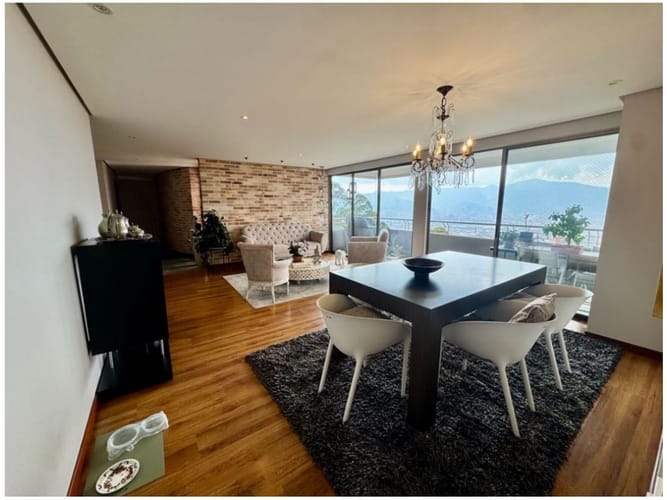 Apartamento en venta en El Poblado, Medellín · foto 19 de 24