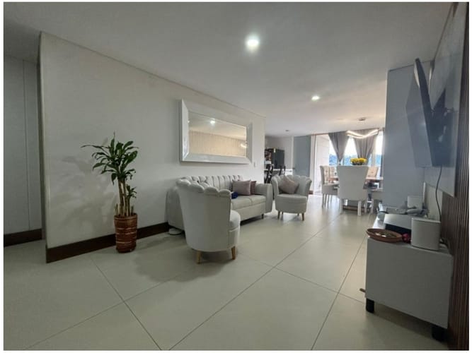 Apartamento de 3 alcobas en venta en Aves Maria, Sabaneta, 100 m² · foto 2 de 18