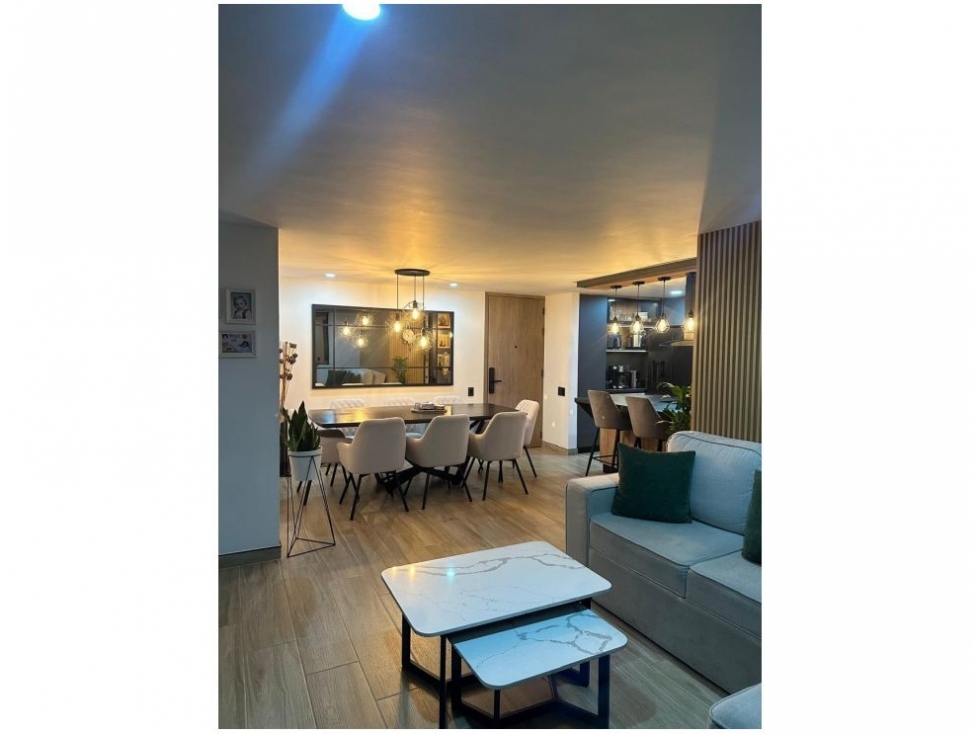 Apartamento en venta en Loma De Las Brujas, Envigado · foto 9 de 24