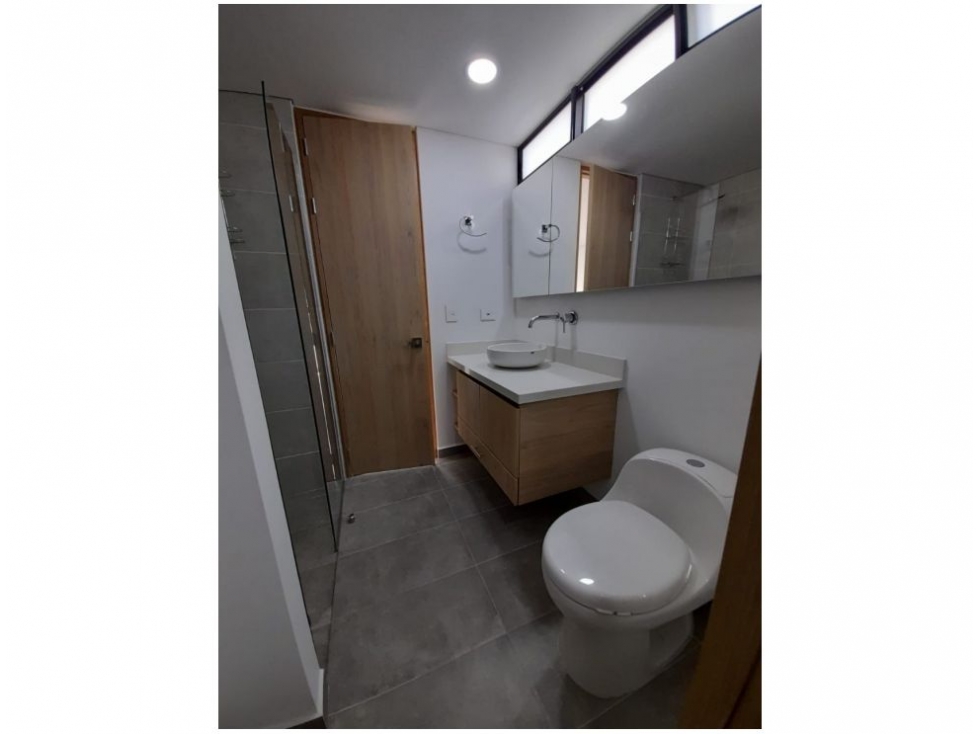 Apartamento en venta en El Poblado, Medellín · foto 12 de 24