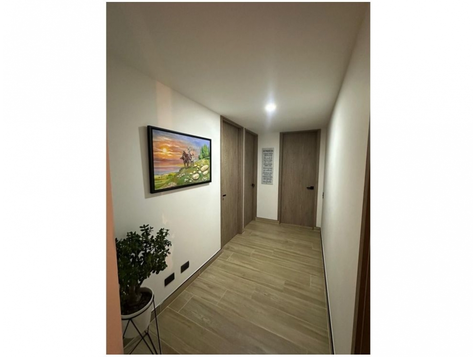 Apartamento en venta en Loma De Las Brujas, Envigado · foto 12 de 24