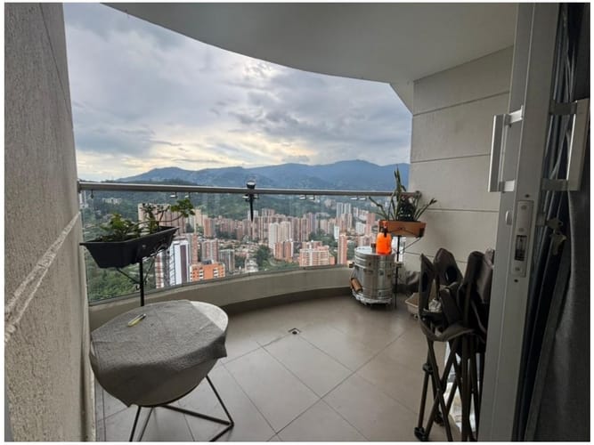 Apartamento de 3 alcobas en venta en Aves Maria, Sabaneta, 100 m² · foto 8 de 18