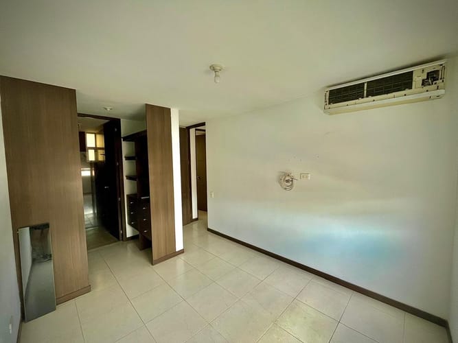 Apartamento de 3 alcobas en venta en Valle Del Lili, Cali, 55 m² · foto 13 de 16
