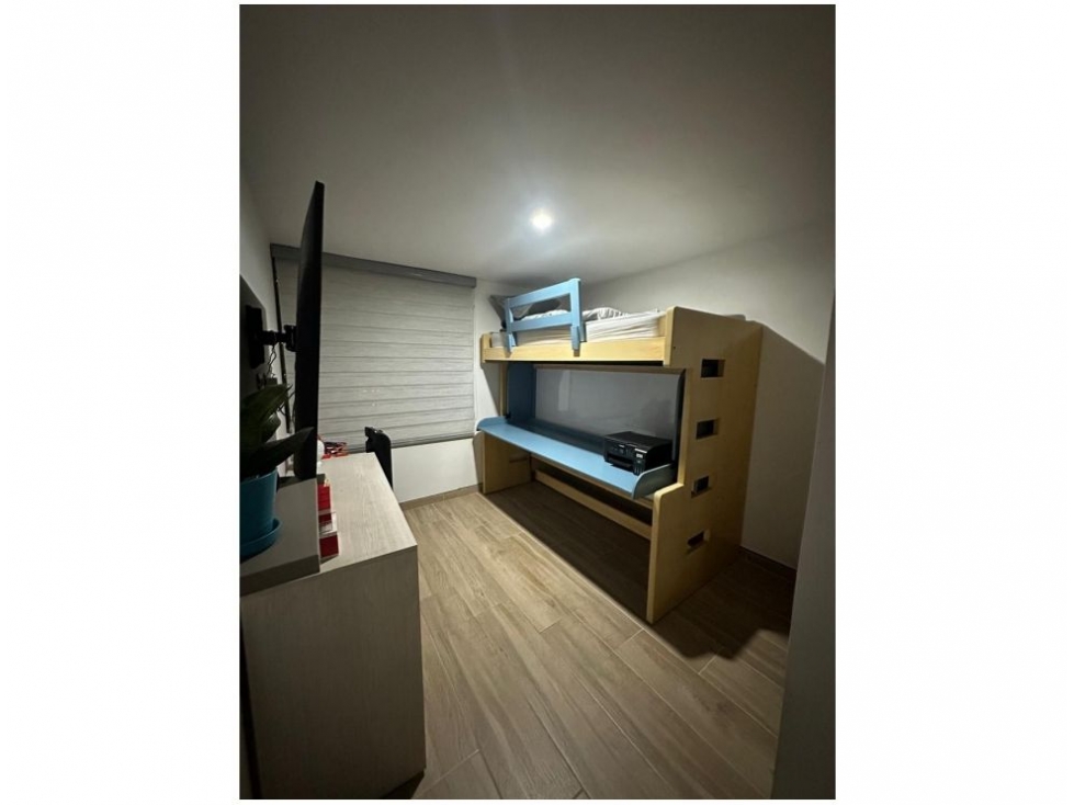 Apartamento en venta en Loma De Las Brujas, Envigado · foto 16 de 24