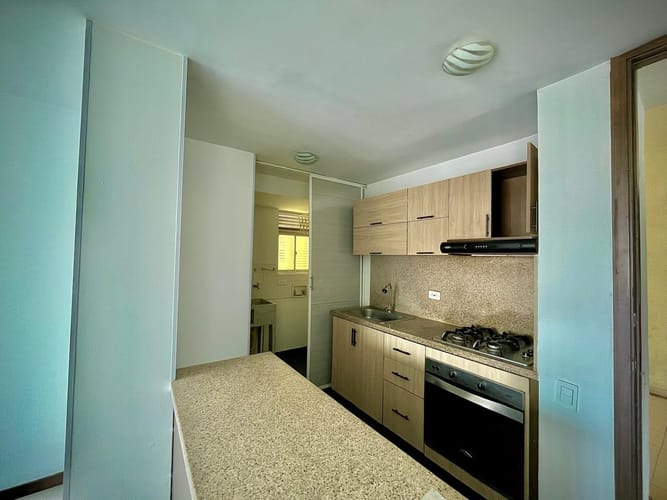 Apartamento de 3 alcobas en venta en Valle Del Lili, Cali, 55 m² · foto 5 de 16