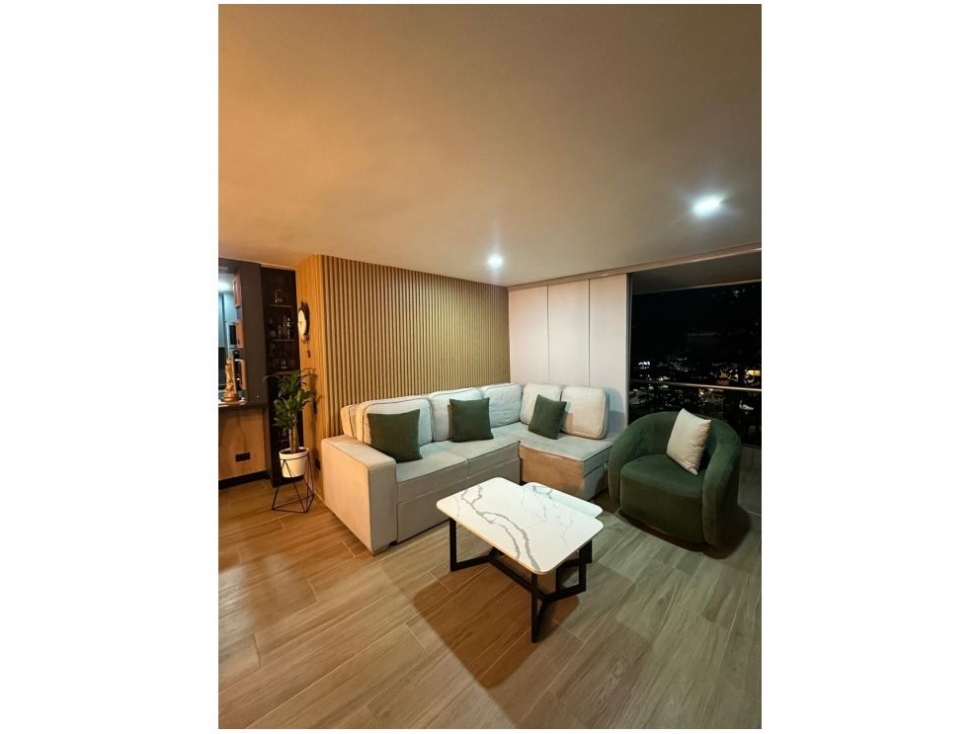 Apartamento en venta en Loma De Las Brujas, Envigado · foto 21 de 24