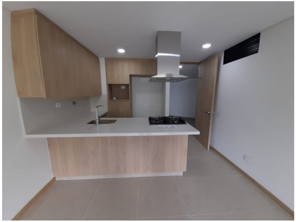 Apartamento en venta en El Poblado, Medellín · foto 22 de 24