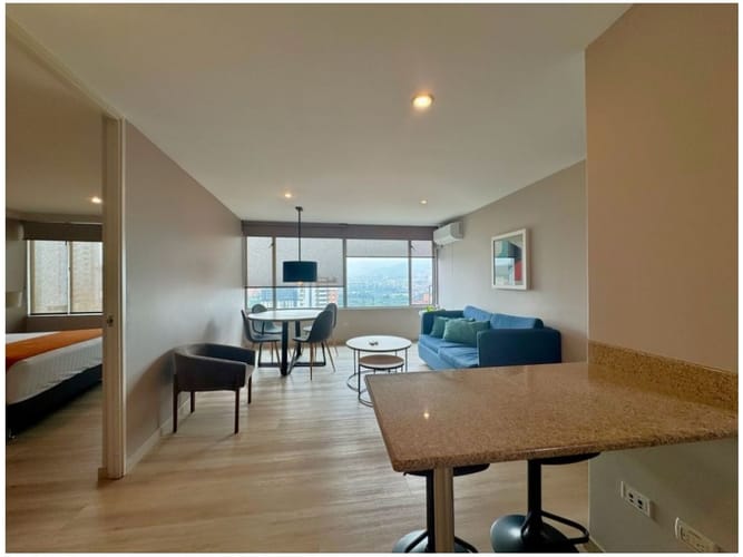 Apartamento de 2 alcobas en venta en La Aguacatala, Medellín, 75 m² · foto 3 de 16