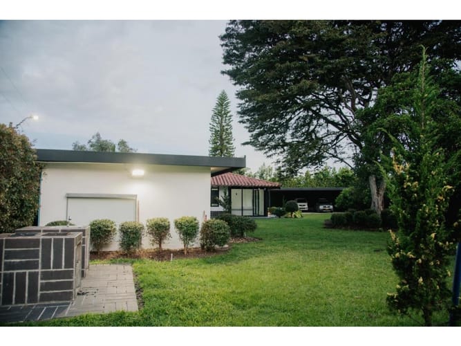 Casa de 3 alcobas en venta en Llano Grande, Rionegro, 1200 m² · foto 6 de 6