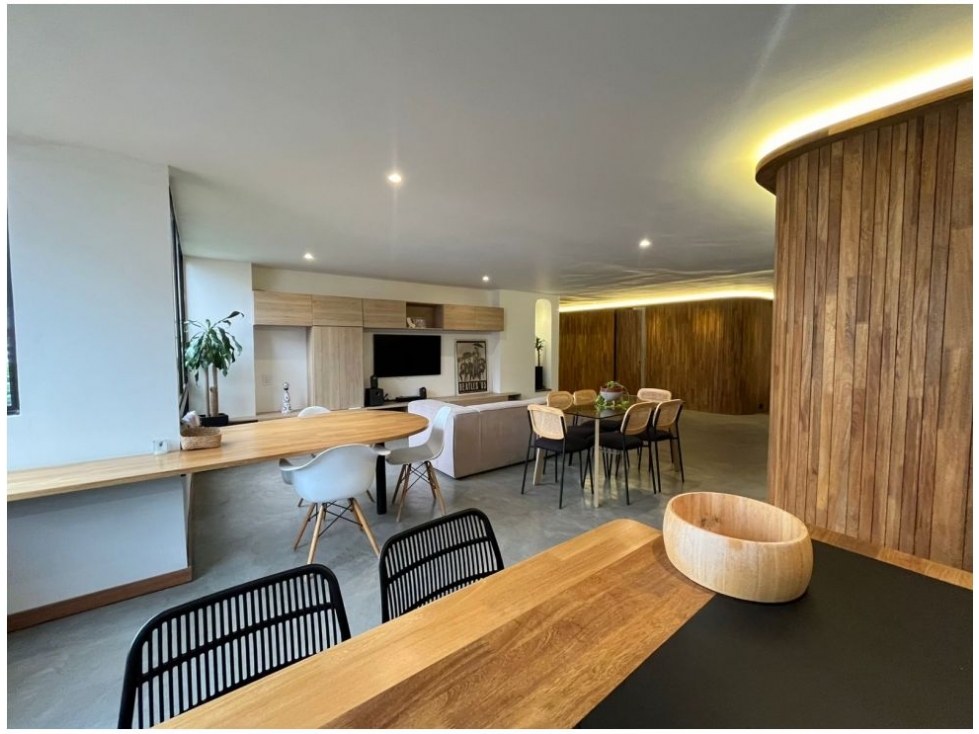 Apartamento en venta en El Poblado, Medellín · foto 6 de 24