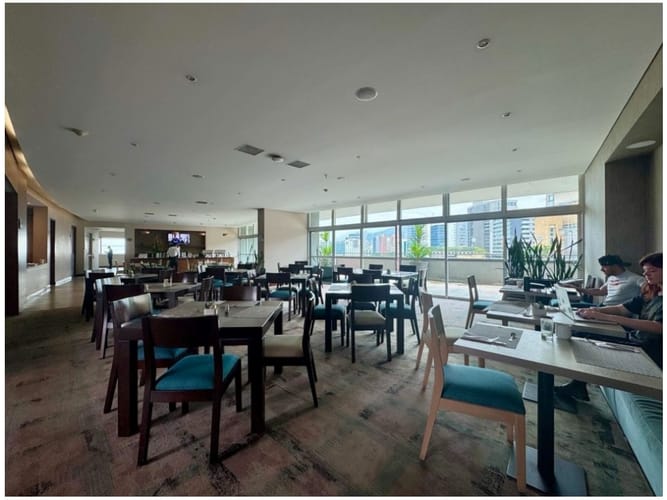 Apartamento de 2 alcobas en venta en La Aguacatala, Medellín, 75 m² · foto 13 de 16