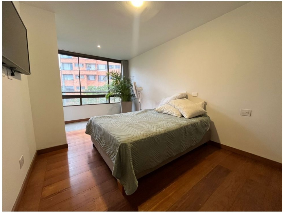 Apartamento en venta en El Poblado, Medellín · foto 23 de 24