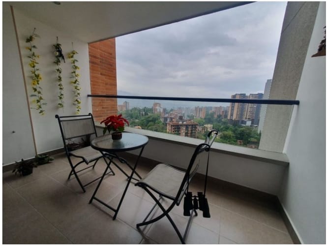 Apartamento de 3 alcobas en venta en Loma Del Chocho, Envigado, 120 m² · foto 10 de 22
