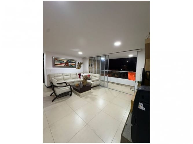 Apartamento de 3 alcobas en venta en Loma De Las Brujas, Envigado, 122 m² · foto 9 de 24