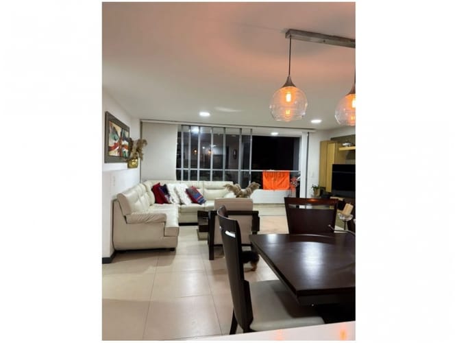 Apartamento de 3 alcobas en venta en Loma De Las Brujas, Envigado, 122 m² · foto 16 de 24