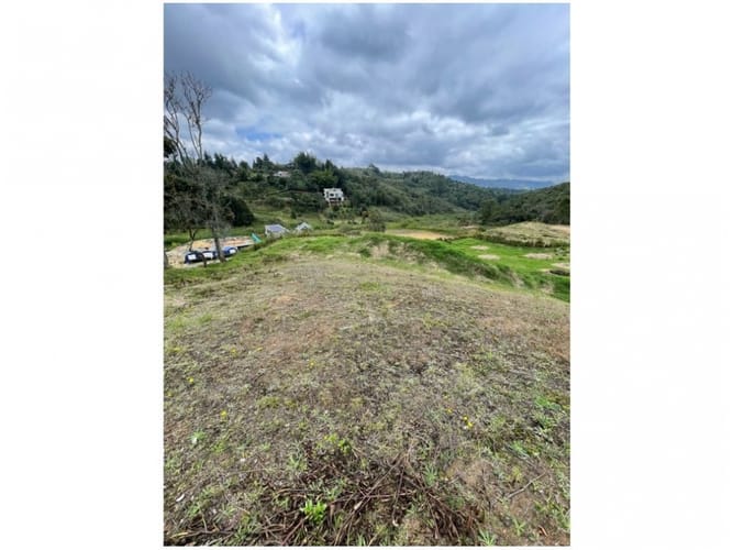 Lote en venta en La Mosquita, Rionegro, 2488 m² · foto 4 de 21