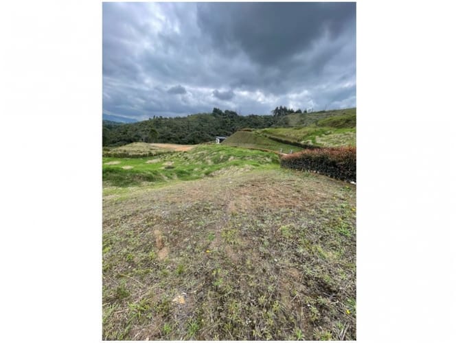 Lote en venta en La Mosquita, Rionegro, 2488 m² · foto 5 de 21
