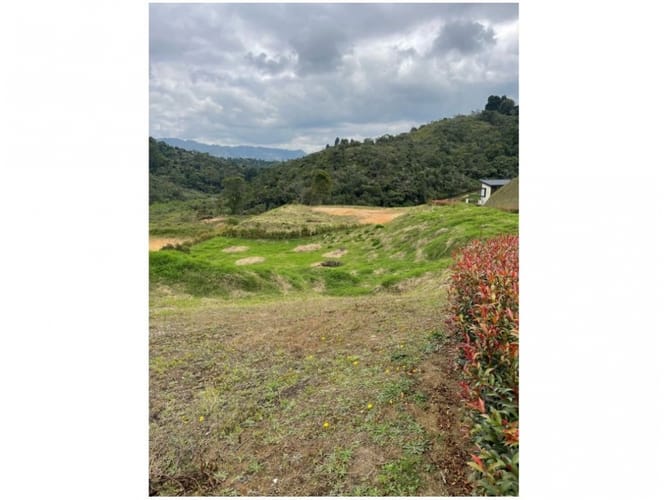 Lote en venta en La Mosquita, Rionegro, 2488 m² · foto 7 de 21