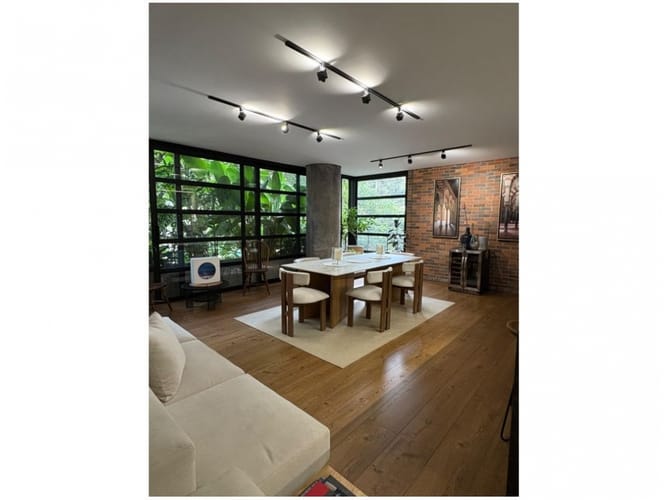 Apartamento de 2 alcobas en venta en El Diamante No. 2, Medellín, 202 m² · foto 4 de 22