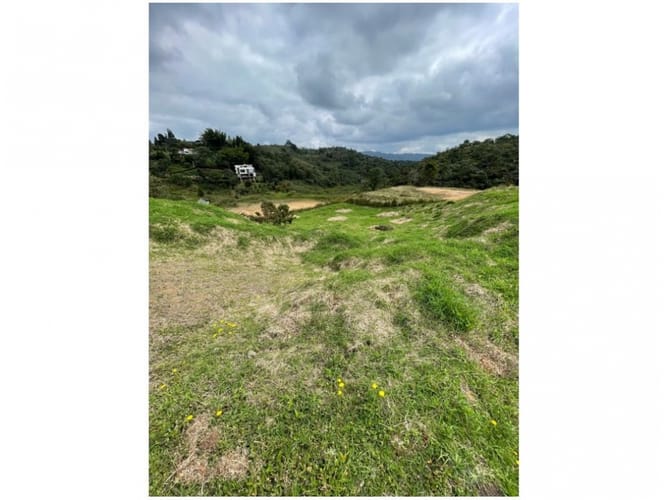 Lote en venta en La Mosquita, Rionegro, 2488 m² · foto 9 de 21