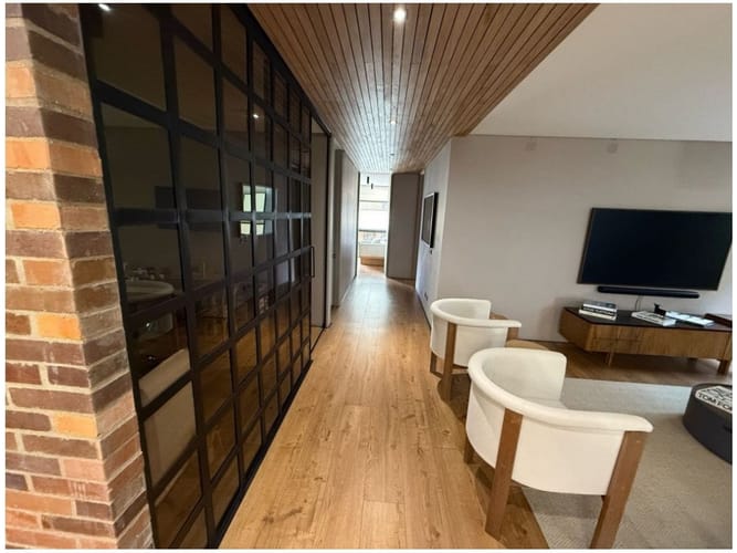Apartamento de 2 alcobas en venta en El Diamante No. 2, Medellín, 202 m² · foto 9 de 22