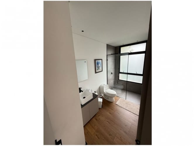 Apartamento de 2 alcobas en venta en El Diamante No. 2, Medellín, 202 m² · foto 10 de 22