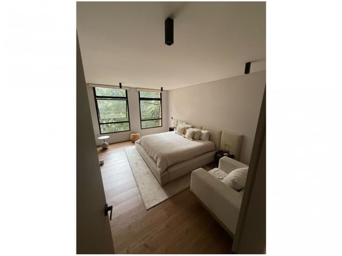 Apartamento de 2 alcobas en venta en El Diamante No. 2, Medellín, 202 m² · foto 17 de 22