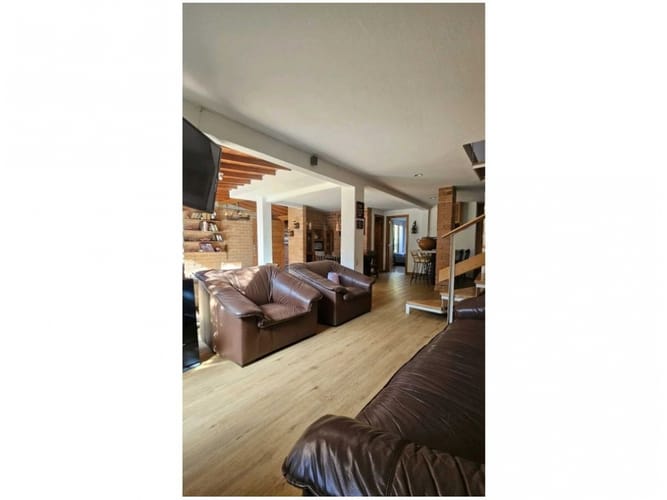 Casa de 4 alcobas en venta en El Carmen, El Retiro, 225 m² · foto 2 de 20