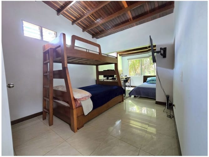Casa de 3 alcobas en venta en Calasanz, Medellín, 128 m² · foto 11 de 18