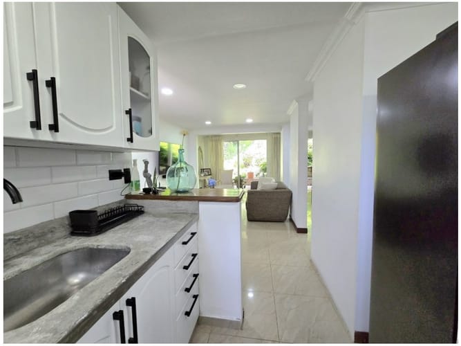 Casa de 3 alcobas en venta en Calasanz, Medellín, 128 m² · foto 13 de 18