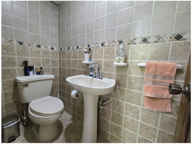 Casa de 3 alcobas en venta en Calasanz, Medellín, 128 m² · foto 18 de 18