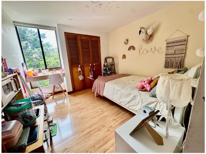 Apartamento de 3 alcobas en venta en El Diamante No. 2, Medellín, 129 m² · foto 9 de 23