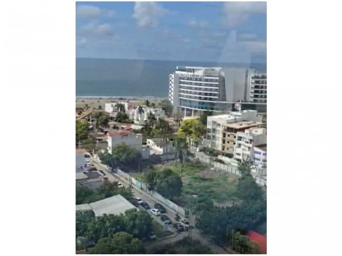 Apartamento de 3 alcobas en venta en Medellin, Cartagena, 98 m² · foto 4 de 17