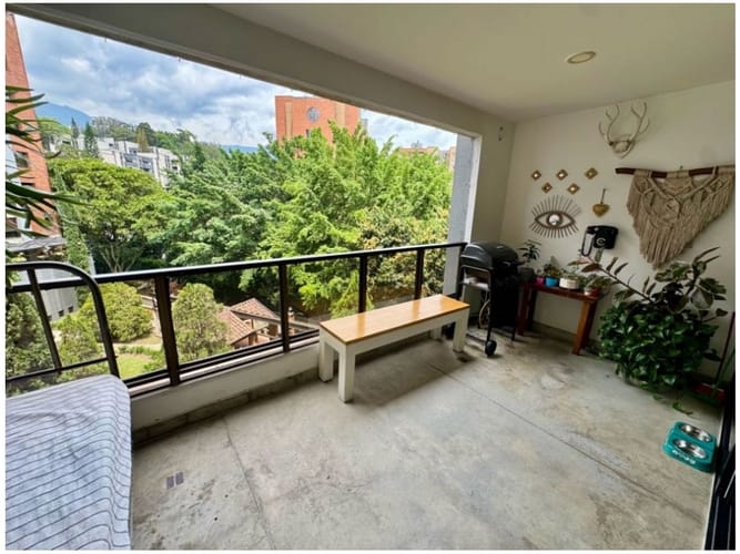 Apartamento de 3 alcobas en venta en El Diamante No. 2, Medellín, 129 m² · foto 17 de 23
