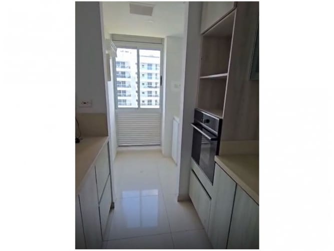 Apartamento de 3 alcobas en venta en Medellin, Cartagena, 98 m² · foto 8 de 17