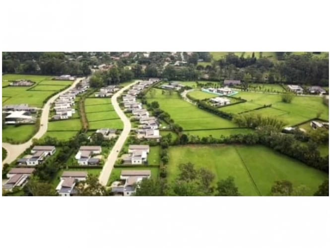 Apartamento de 2 alcobas en venta en Llano Grande, Rionegro, 160 m² · foto 20 de 24