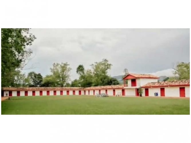 Apartamento de 2 alcobas en venta en Llano Grande, Rionegro, 160 m² · foto 22 de 24