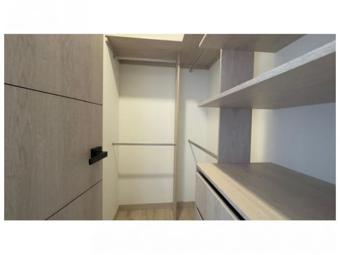 Apartamento de 2 alcobas en venta en Cumbres, Envigado, 95 m² · foto 8 de 15